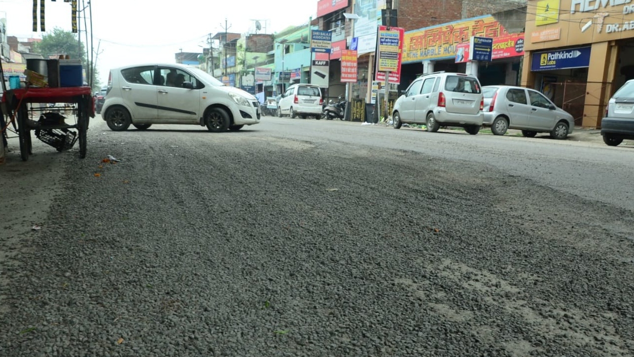 कानपुर की सड़क (1)