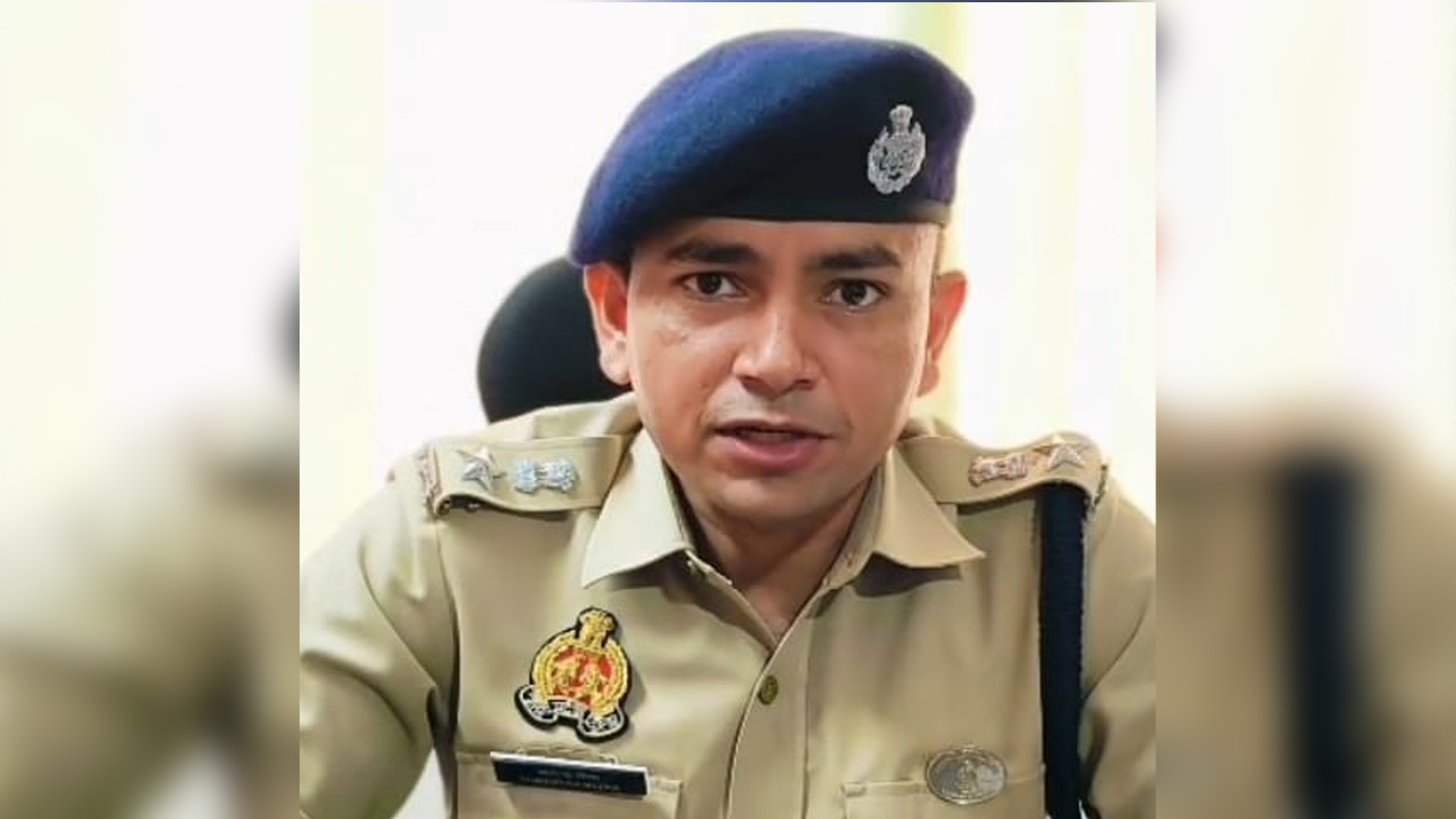 Rampur News : अनिल कुमार सिंह बने रामपुर के नए एसपी, जौहर यूनिवर्सिटी पर कार्रवाई से पहले बड़ा फेरबदल Rampur News : अनिल कुमार सिंह बने रामपुर के नए एसपी, जौहर यूनिवर्सिटी पर कार्रवाई से पहले बड़ा फेरबदल