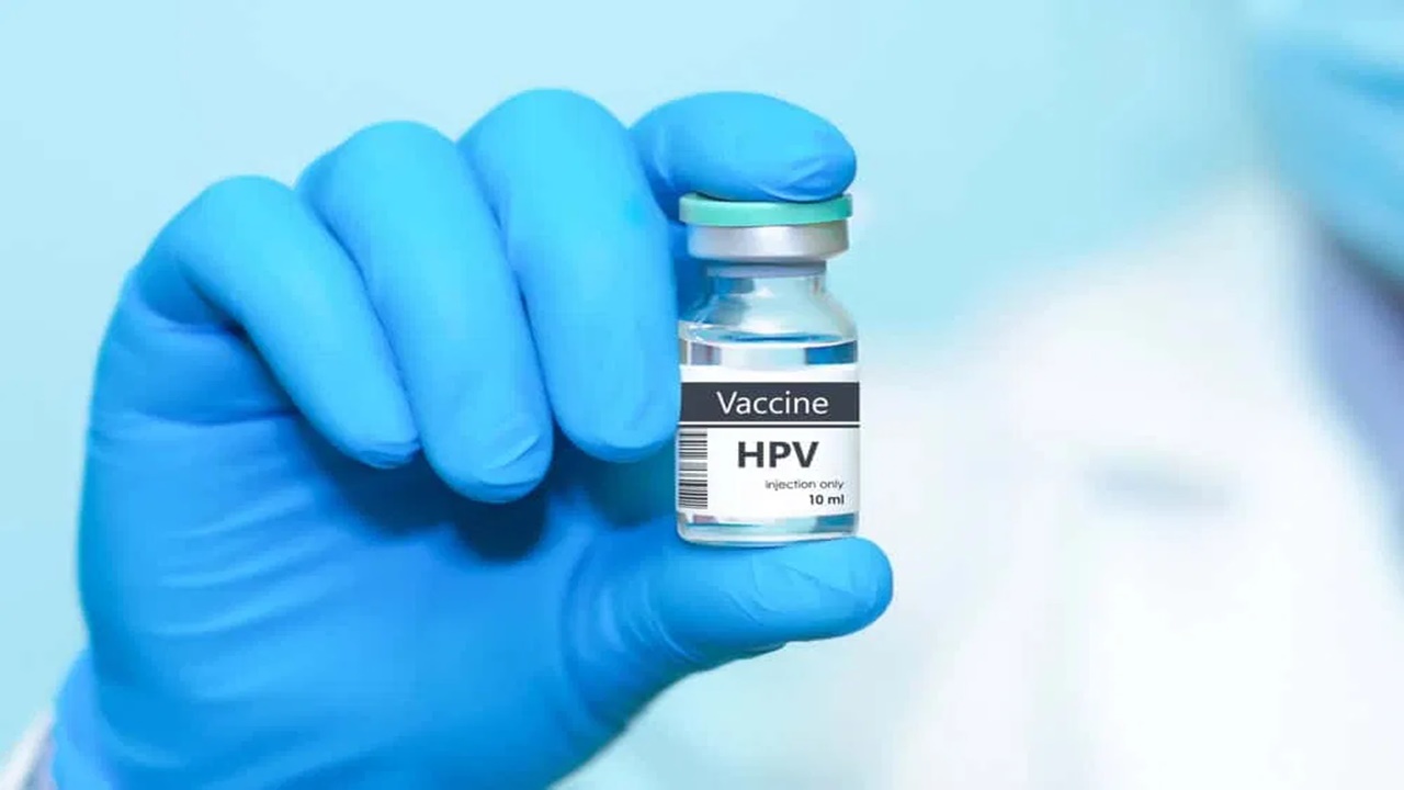 UP HPV Vaccination : यूपी में चार लाख किशोरियों को लगा एचपीवी टीका, सर्वाइकल कैंसर से बचाव अभियान में नया रिकॉर्ड UP HPV Vaccination : यूपी में चार लाख किशोरियों को लगा एचपीवी टीका, सर्वाइकल कैंसर से बचाव अभियान में नया रिकॉर्ड