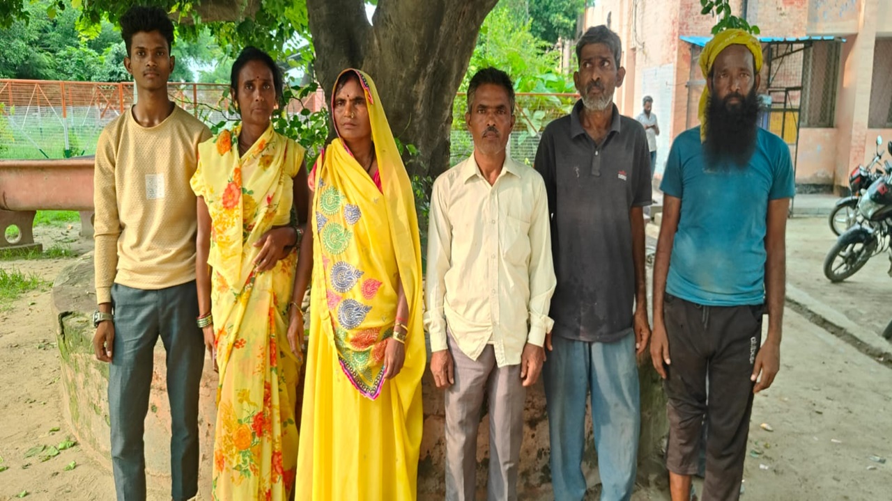 Raebareli News : दो बाइकों की टक्कर में बेटे की मौत, मां घायल Raebareli News : दो बाइकों की टक्कर में बेटे की मौत, मां घायल