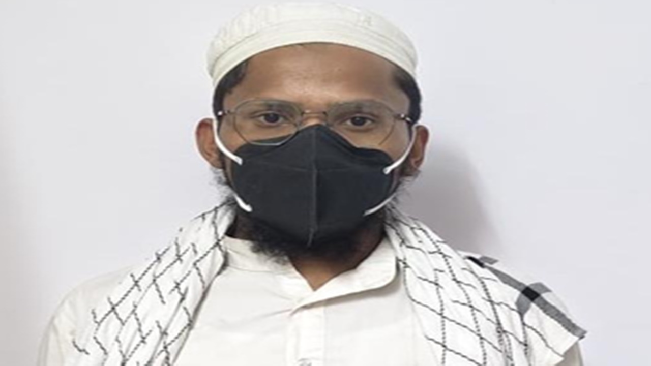 UP ATS Action : मदरसे के नाम पर चंदा, निशाने पर आतंकी संगठन! बिहार का युवक गिरफ्तार; मसूद अजहर से कनेक्शन की जांच