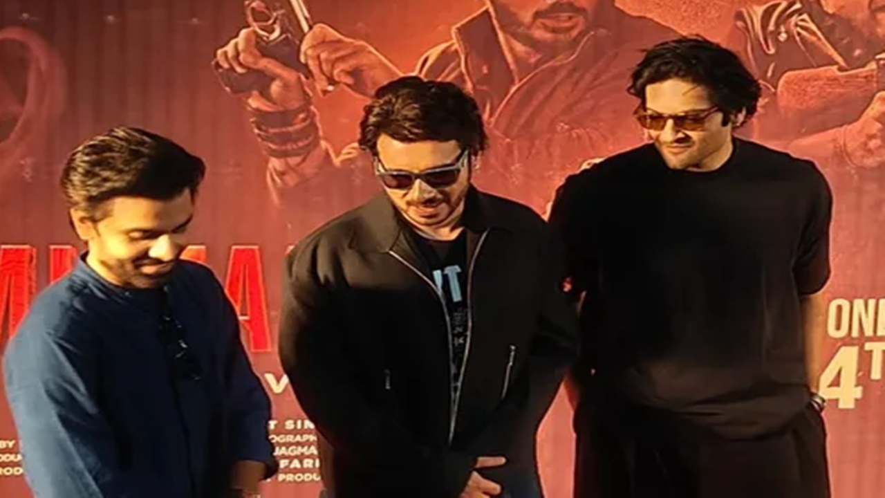 Ali Fazal : लखनऊ पहुंचे अभिनेता अली फजल, ‘Gen-Z’ के प्रदर्शन पर कह दी यह बड़ी बात Ali Fazal : लखनऊ पहुंचे अभिनेता अली फजल, ‘Gen-Z’ के प्रदर्शन पर कह दी यह बड़ी बात