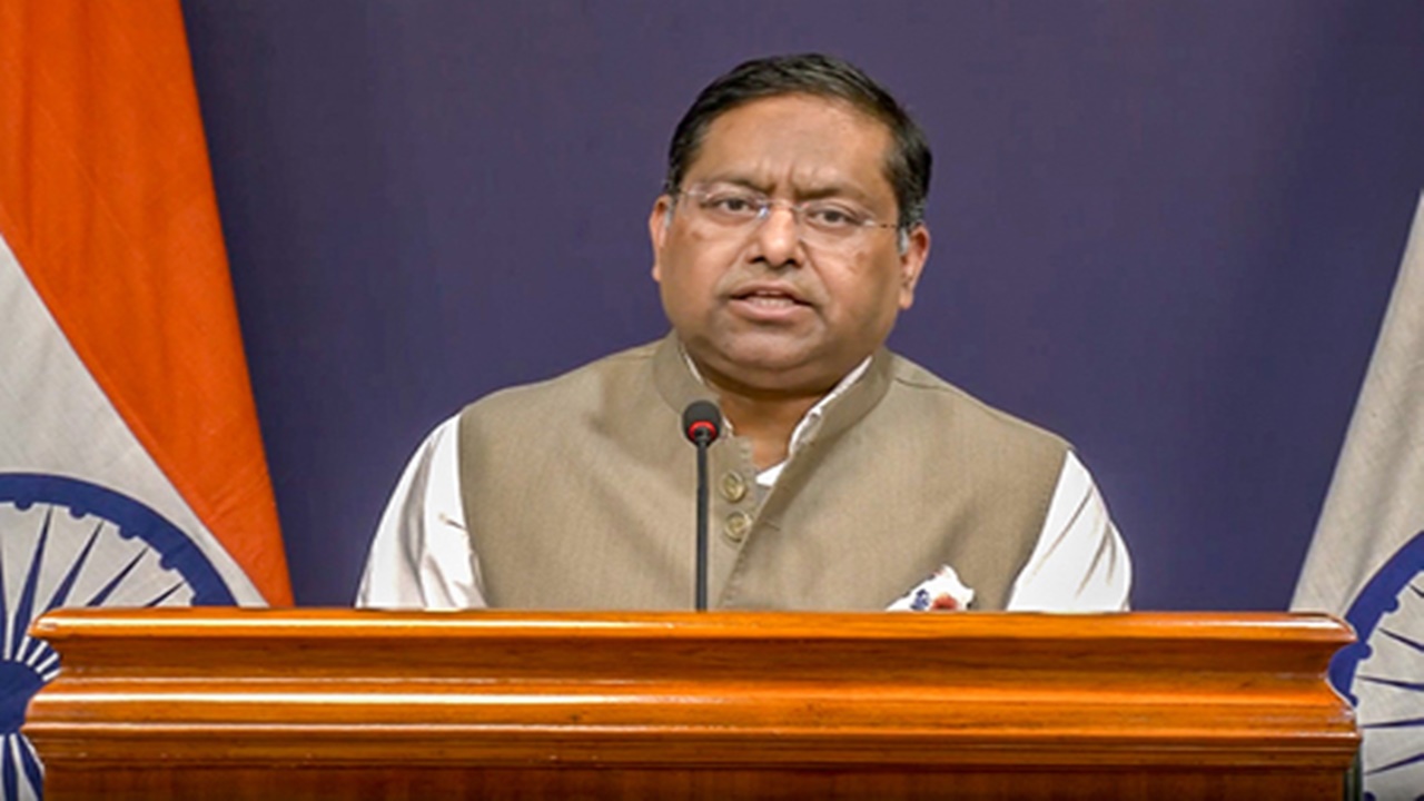 Article 370 Anniversary : पाकिस्तान के दुष्प्रचार पर भारत का करारा जवाब, बोला- जम्मू-कश्मीर हमारा अभिन्न हिस्सा Article 370 Anniversary : पाकिस्तान के दुष्प्रचार पर भारत का करारा जवाब, बोला- जम्मू-कश्मीर हमारा अभिन्न हिस्सा