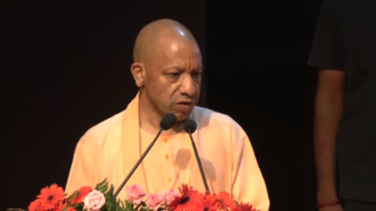 CM योगी का बड़ा तोहफा, 78 हजार से अधिक राशन कोटेदारों को मिलेगा सीधा लाभ 