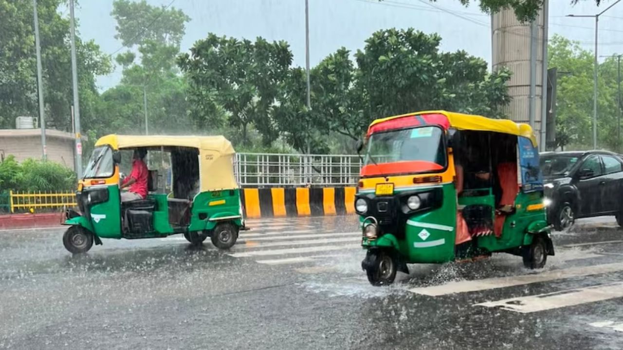 Rain Alert: दिल्ली से यूपी तक झमाझम बारिश, IMD ने 14 राज्यों में जारी किया महाअलर्ट; जानिए आपके राज्य का हाल Rain Alert: दिल्ली से यूपी तक झमाझम बारिश, IMD ने 14 राज्यों में जारी किया महाअलर्ट; जानिए आपके राज्य का हाल