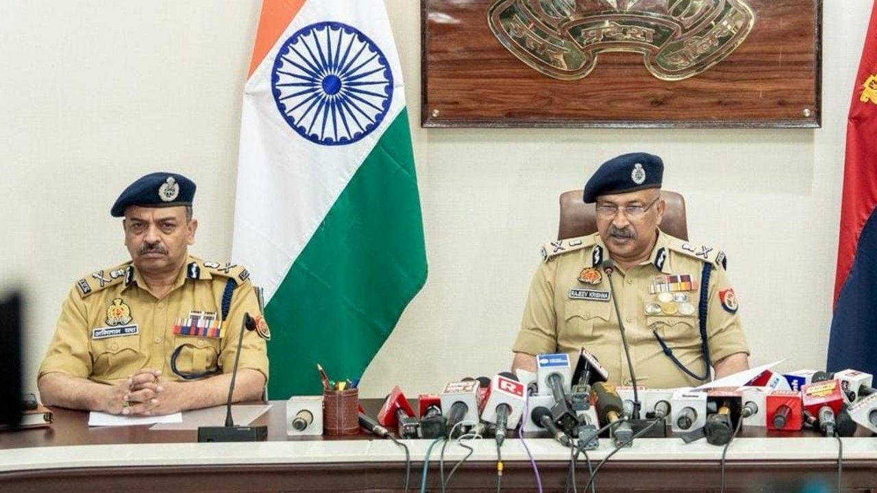 ”कोई टेस्ट न करे तो अच्छा रहेगा…” : अपराधियों को अमिताभ यश का कड़ा संदेश ”कोई टेस्ट न करे तो अच्छा रहेगा…” : अपराधियों को अमिताभ यश का कड़ा संदेश