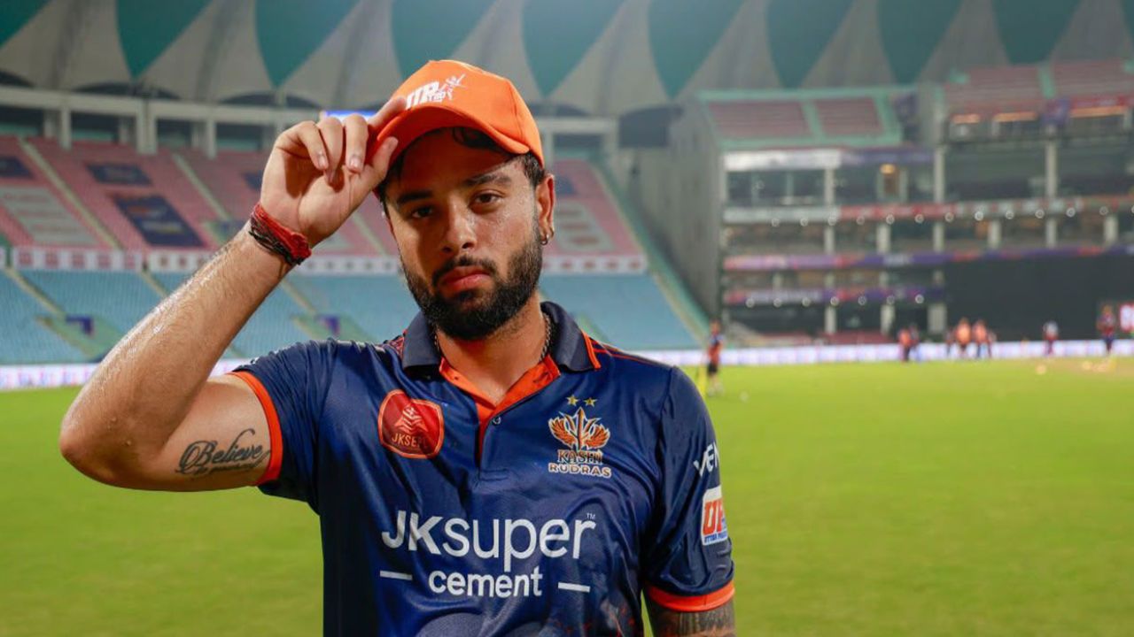 ​UPT20 League:   प्लेऑफ मुकाबले के लिए तैयार काशी रुद्रास, कप्तान करण शर्मा को टीम की वापसी की उम्मीद