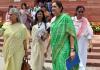 Women Reservation Bill: महिला आरक्षण लागू कब होगा? सरकार विपक्ष के सामने चुनौती, आधी दुनिया के लिए दिल्ली बहुत दूर