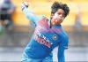 WPL 2024 : दिल्ली कैपिटल्स की गेंदबाज अरुंधति रेड्डी पर लगा जुर्माना, जानिए क्यों?