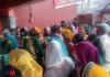 कासगंज: बसौड़ा पूजन...माता शीतला का पूजन कर की आरोग्य की कामना, मंदिर पर लगी महिलाओं की भीड़