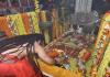 प्रयागराज: जन्मोत्सव लेटे हुए हनुमान जी के मंदिर में लगा भक्तों का तंता, महंत बलबीर गिरी जी महाराज ने किया पूजन-अर्चन