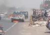 मुरादाबाद : हाइवे पर कार में लगी अचानक आग, कार सवारों ने कूदकर बचाई जान...देखें VIDEO