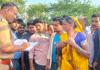 बरेली: संविदा कर्मी की करंट से मौत के बाद हंगामा, भीड़ ने लगाया जाम...अधिकारियों से भी धक्कामुक्की