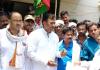 Kannauj: बिजली कटौती के विरोध में सपाइयों ने किया प्रदर्शन, समस्या का निस्तारण न होने पर प्रदर्शन की दी चेतावनी