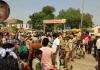 Jalaun: मौरंग के ढेर में दबा बाल मजदूर, जेसीबी से निकालते समय मौत, गुस्साए ग्रामीणों ने कानपुर-झांसी राष्ट्रीय राजमार्ग किया जाम