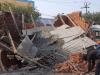 शाहाबाद: छत पड़ने से पहले ही भरभराकर गिरा प्रतीक्षालय, आक्रोशित नागरिकों ने की जांच की मांग