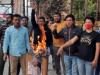 हल्द्वानी: कांग्रेस कार्यकर्ताओं की गिरफ्तारी के विरोध में उग्र प्रदर्शन, सीएम का पुतला फूंका