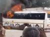 लखनऊ: एसी बस में आग लगने से चालक निलंबित, कर्मियों ने किया चक्का जाम