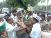 बाराबंकी: ‘भारत बंद’ के समर्थन में किसान संगठनों ने किया प्रदर्शन, पुलिस हुई नोक-झोंक