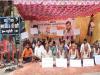 सीतापुर: किसान संगठन ने किया भ्रष्टाचार का दसवां संस्कार, मुंडवाया सिर