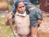 तमिलनाडु में बारिश: महिला इंस्पेक्टर ने बेहोश पड़े युवक को कंधों पर उठाकर ऑटो में बैठाया, अस्पताल पहुंचने पर बची जान