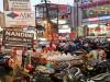 भूतनाथ मार्केट में अतिक्रमण को रोकने के लिए आदर्श व्यापार मंडल ने नगर आयुक्त को सौंपा ज्ञापन