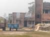 हरदोई: सामुदायिक स्वास्थ्य केंद्र में चल रहा है धान क्रय केंद्र, चरागाह बना अस्पताल परिसर