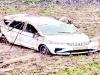 बिजनौर : अनियंत्रित कार खेत में पलटी, महिला की मौत, तीन घायल