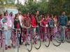 रायबरेलीः भत्ता के बाद श्रमिकों की बेटियों को वितरित की गई साइकिल
