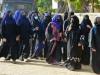 Hijab Controversy: कर्नाटक HC ने दिया निर्देश- सरकार स्कूलों को खोले, कक्षाओं में नहीं ले जा सकते हिजाब और भगवा शॉल