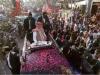 यूपी चुनाव 2022: वाराणसी में प्रधानमंत्री मोदी का रोड शो शुरू, उमड़ा लोगों का हुजूम