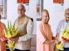 UP Election: उप्र सरकार के मुख्य सचिव समेत आला अधिकारियों ने मुख्यमंत्री योगी को दी जीत की बधाई
