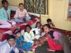 मुरादाबाद : दुर्गा अष्टमी पर लोगों ने घरों और मंदिरों में किया कन्या पूजन, मांगी सुख-समृद्धि