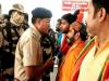 आगरा: ताजमहल में संत को प्रवेश न मिलने पर हिंदू महासभा नाराज, पदाधिकारियों ने एएसआई ऑफिस पर किया प्रदर्शन