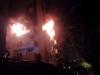 वाराणसी: अन्नपूर्णा ग्रैंडयोर अपार्टमेंट में लगी भीषण आग, बिल्डिंग में कुछ लोगों के फंसे होने की आशंका