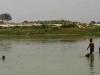 बाराबंकी: पुल से नदी में गिरा युवक सकुशल निकाला गया बाहर, अस्पताल में भर्ती