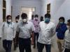 झांसी: लापरवाह स्वास्थ्य अधिकारियों पर गिरी गाज, डीएम ने अनुपस्थित कर्मचारियों का एक दिन का रोका वेतन