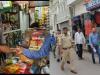 बहराइच: अधिकारियों ने दुकानों पर की छापेमारी, 20 किलो पॉलीथिन जब्त, हजारों का लगाया जुर्माना