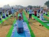 अमरोहा में मंत्री संदीप सिंह संग आम लोगों ने किया योग, शरीर स्वस्थ रखने को लिया योगाभ्यास का संकल्प