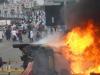 बंगाल के नदिया जिले में भड़की हिंसा, लोकल ट्रेन पर प्रदर्शनकारियों ने किया हमला