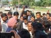 Rampur Bypoll : बिलासपुर में दिव्यांग महिला और बुजुर्ग की पिटाई, भड़के ग्रामीणों ने किया मतदान का बहिष्कार