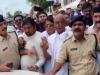 Video: पूर्व CM दिग्विजय सिंह की पुलिस से हाथापाई, पकड़ा कॉलर ! जिला पंचायत अध्यक्ष चुनाव में जमकर झूमाझटकी
