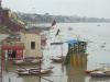 वाराणसी: सामान्य बारिश लिये तरस रहा पूर्वांचल, लेकिन दोगुनी रफ्तार से बढ़ रही गगां नदी