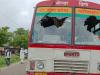 गोंडा: बाइक सवार दबंगों ने रोडवेज बस के चालक को लाठी-डंडों से पीटकर किया घायल