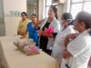 गोरखपुर : स्तनपान को बढ़ावा देने की मेडिकल कालेज की अनूठी पहल, नुक्कड़ नाटक से दिया सन्देश