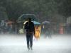 लखनऊ : यूपी में आज भारी बारिश की संभावना, मौसम विभाग ने इन जिलों के लिए जारी किया अलर्ट