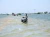 Floods in Pakistan : पाकिस्तान को विनाशकारी बाढ़ से 28 अरब डॉलर का हुआ नुकसान, गरीबी में पांच फीसदी की हुई बढ़ोतरी