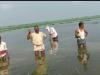 बहराइच: खेतों में पहुंची सरयू नहर का पानी, फसल हुई बर्बाद