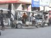 बरेली: खुदी सड़कों पर बेहिसाब-टेंपो और ई-रिक्शा भी बने जाम की मुख्य वजह