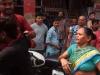 कानपुर: बीच सड़क शोहदे ने युवती को जड़ा थप्पड़, मां-बेटी ने जमकर पीटा
